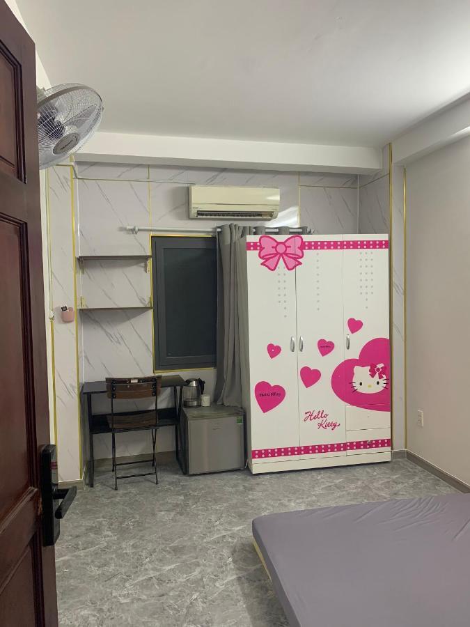 Homestay 26 Nguyen Van Lac Ho Chi Minh City Exterior photo