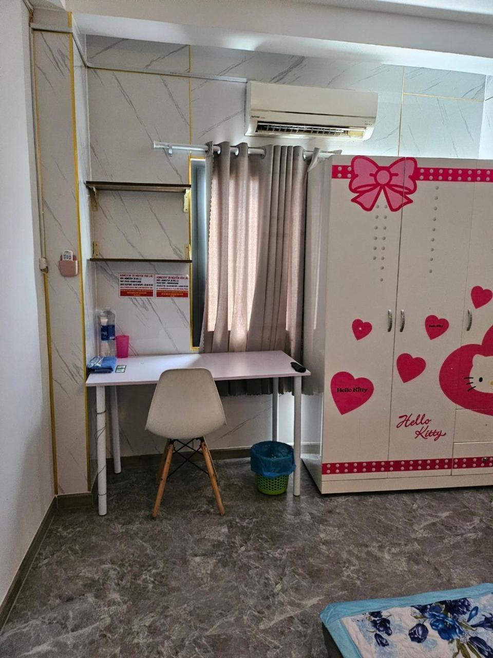 Homestay 26 Nguyen Van Lac Ho Chi Minh City Exterior photo